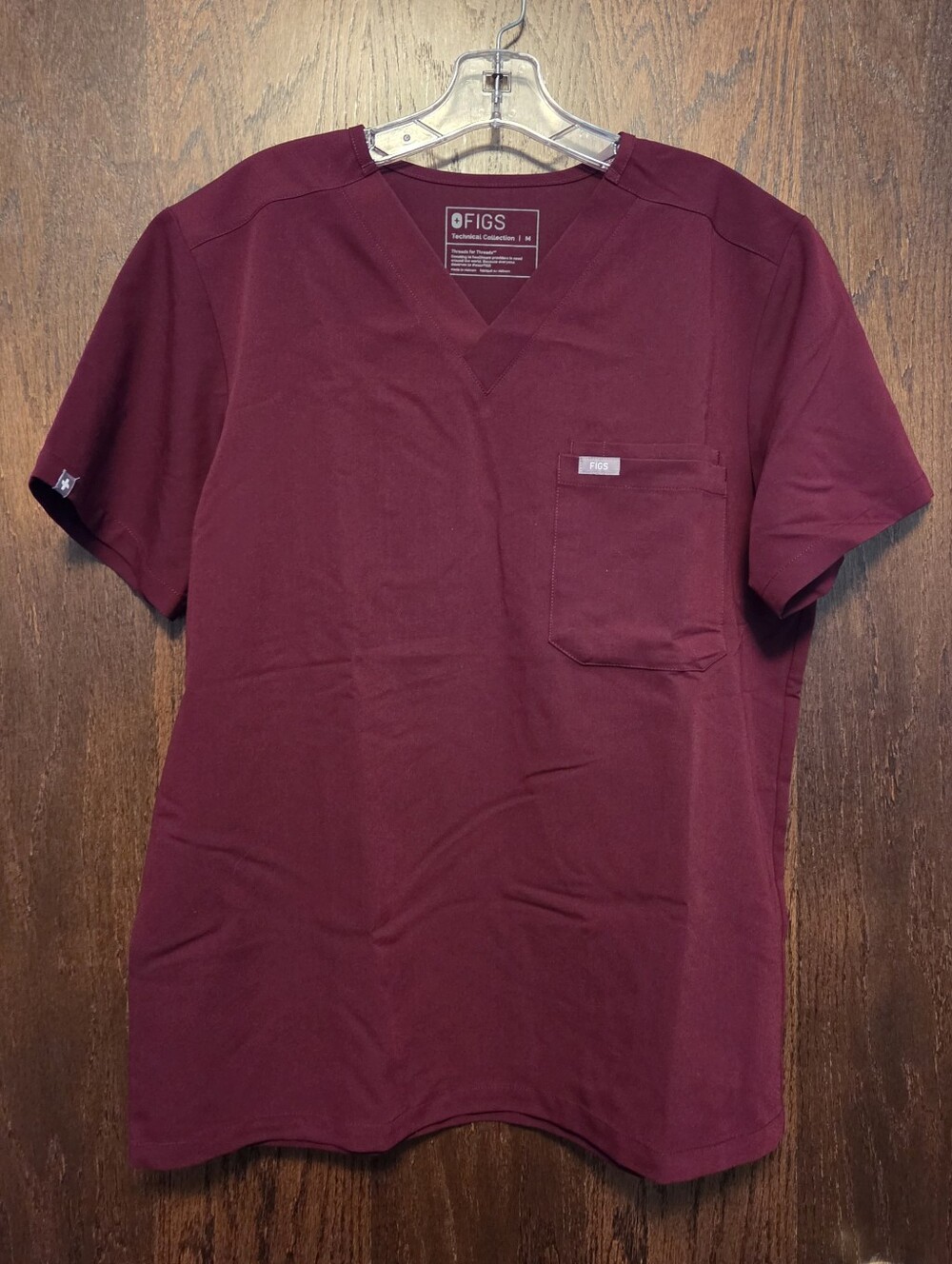 Figs Trchnical Collection Short-Sleeve V-Neck Scrub Top in Burgundy